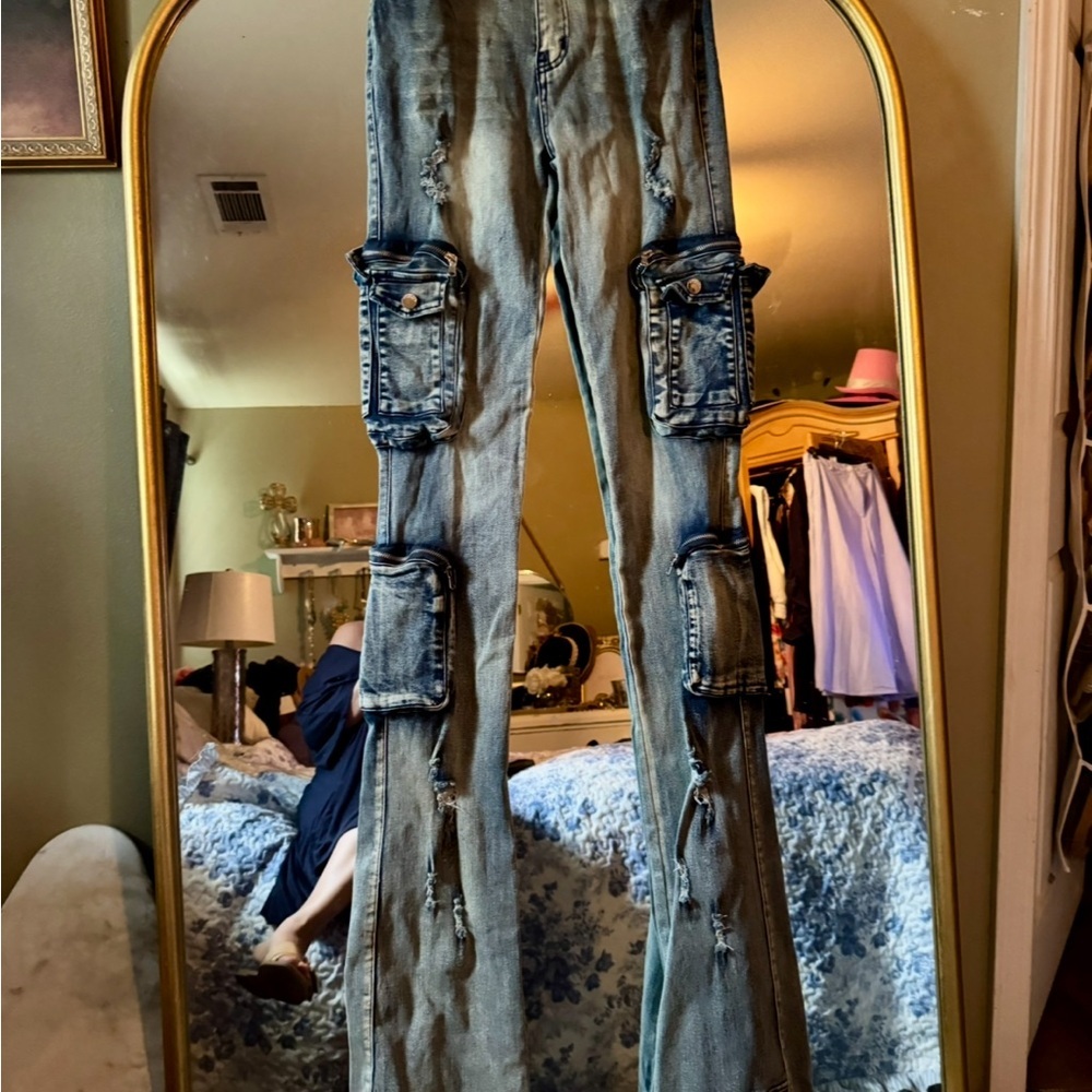 Women's Straight Leg Cargo  super stacked Jeans - Distressed Blue - Picture 2 of 6
